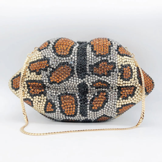 Kiss Clutch