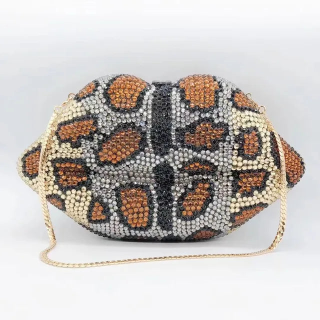 Kiss Clutch