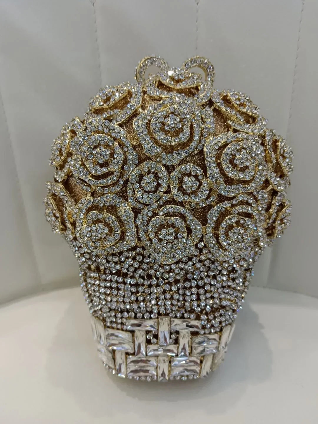 Luxury Crystal Flower Clutch