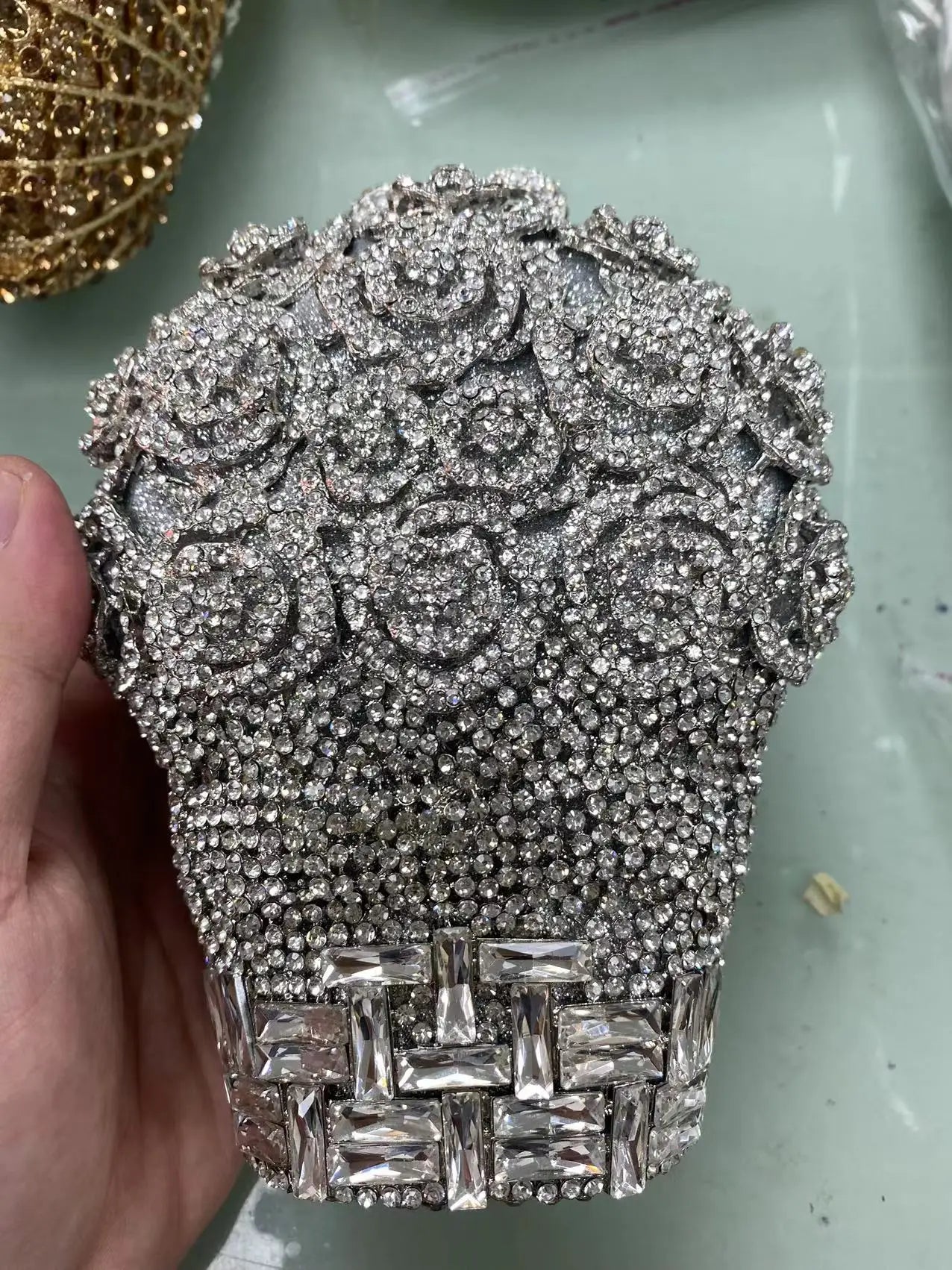 Luxury Crystal Flower Clutch