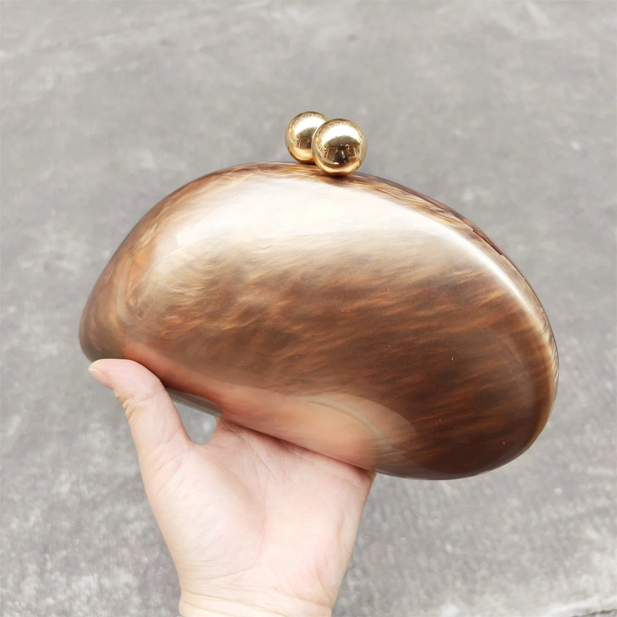 Pearl Girl Clutch