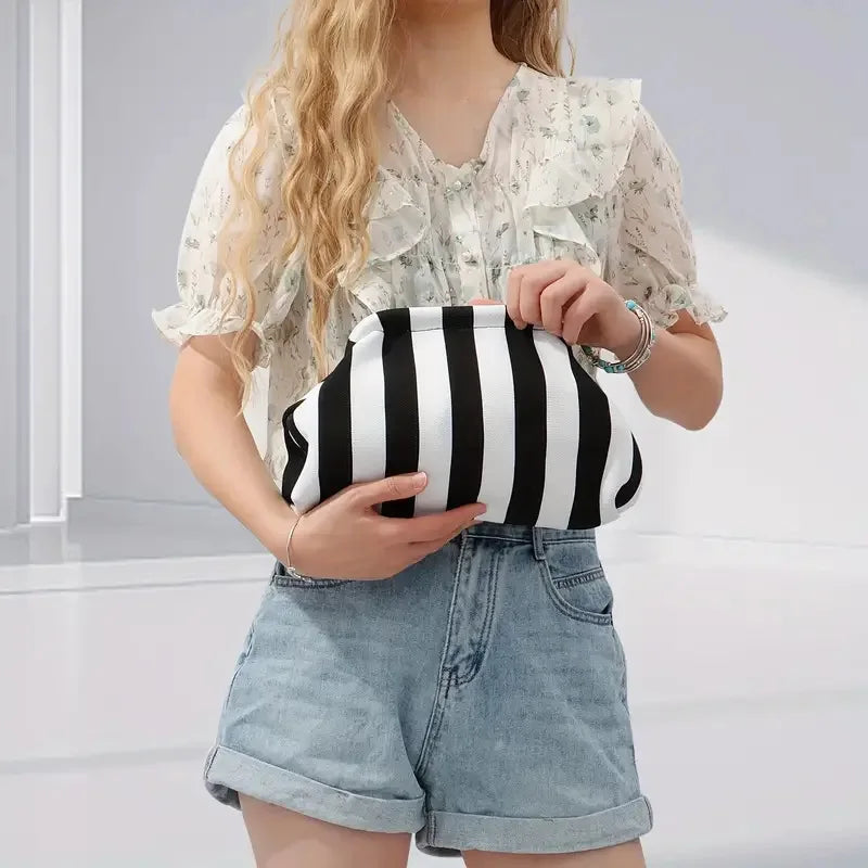 Crochet Beach Clutch